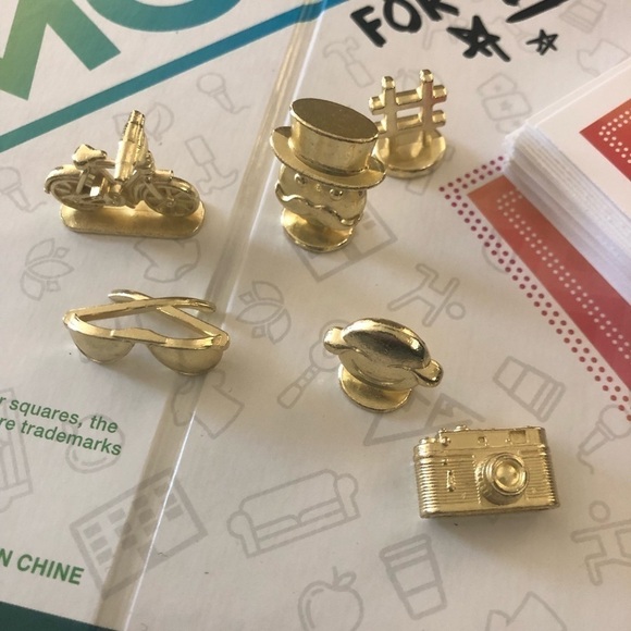 Parker Brothers Monopoly For Millennials Board Game Ages 8+ 2-4 Players - Picture 10 of 14